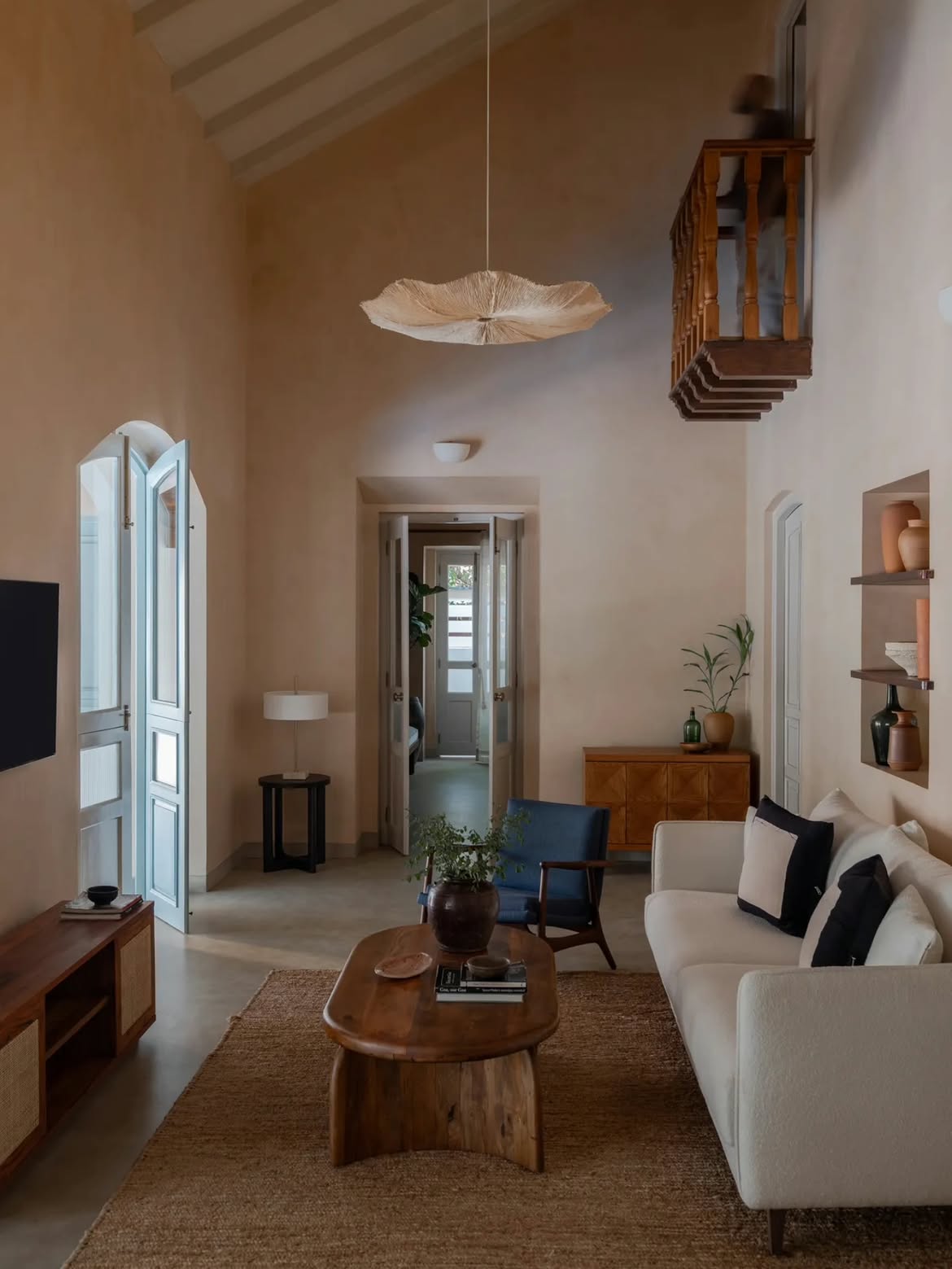 Luxury Interior Microconcrete Flooring by Bharti Microconcrete