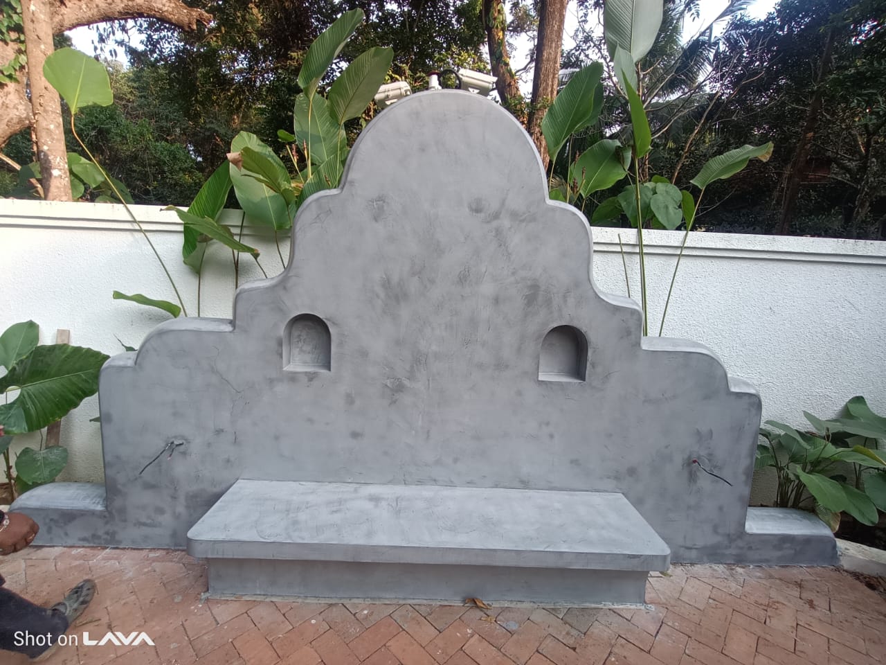 Luxury Poolside Microconcrete Deck Overlay